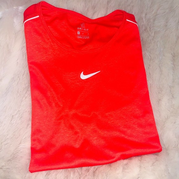 Nike Dri-Fit Shirt in Medium-Free shipping - Picture 7 of 7